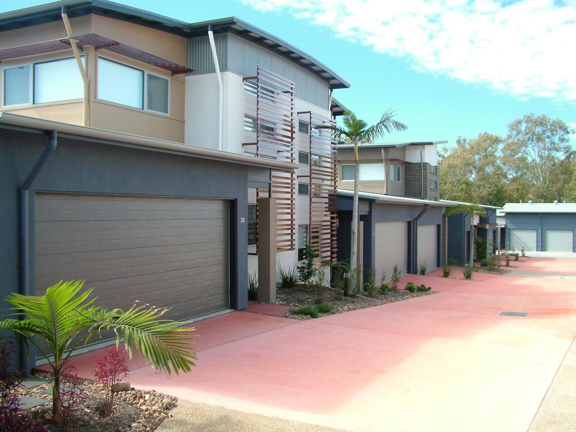 Villa Quarterdecks Retreat à Urangan Extérieur photo
