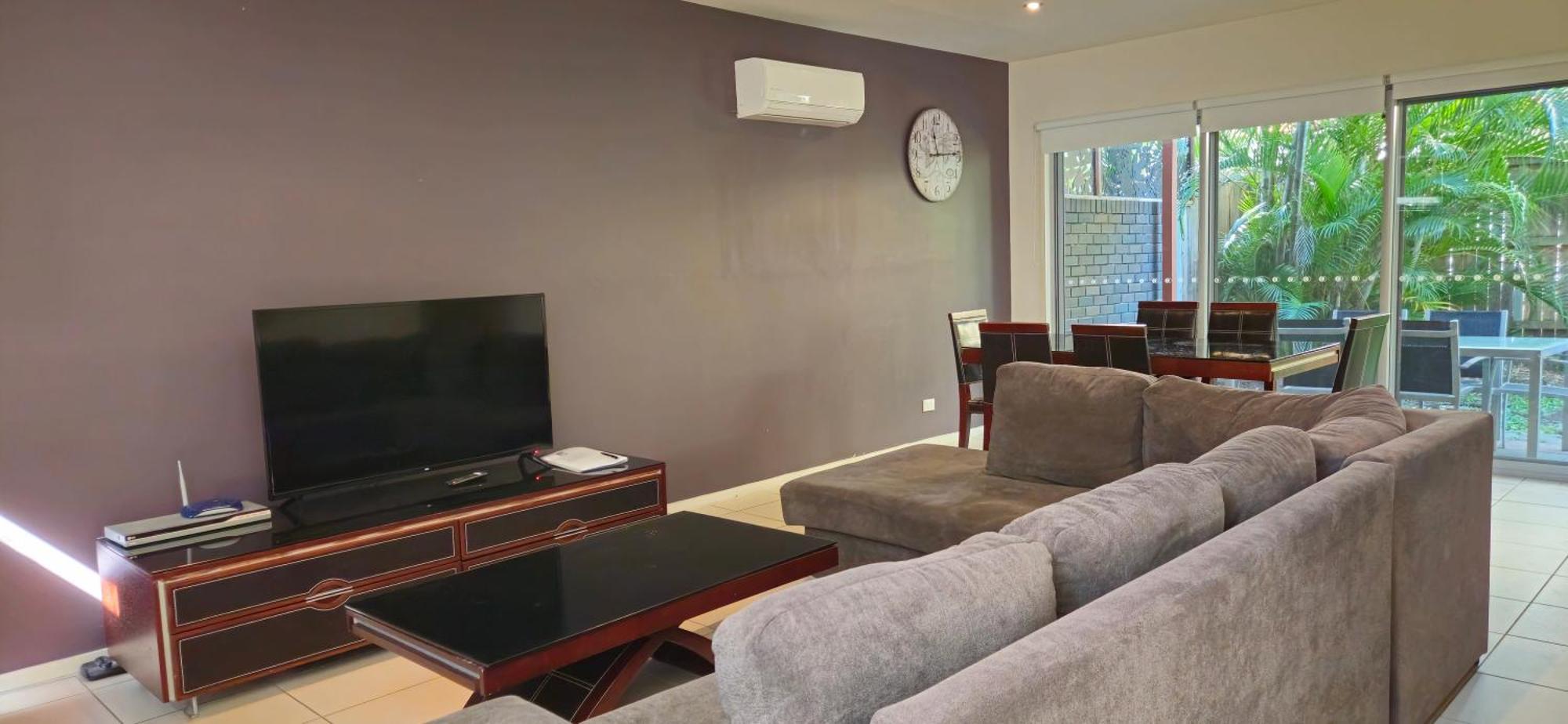 Villa Quarterdecks Retreat à Urangan Extérieur photo