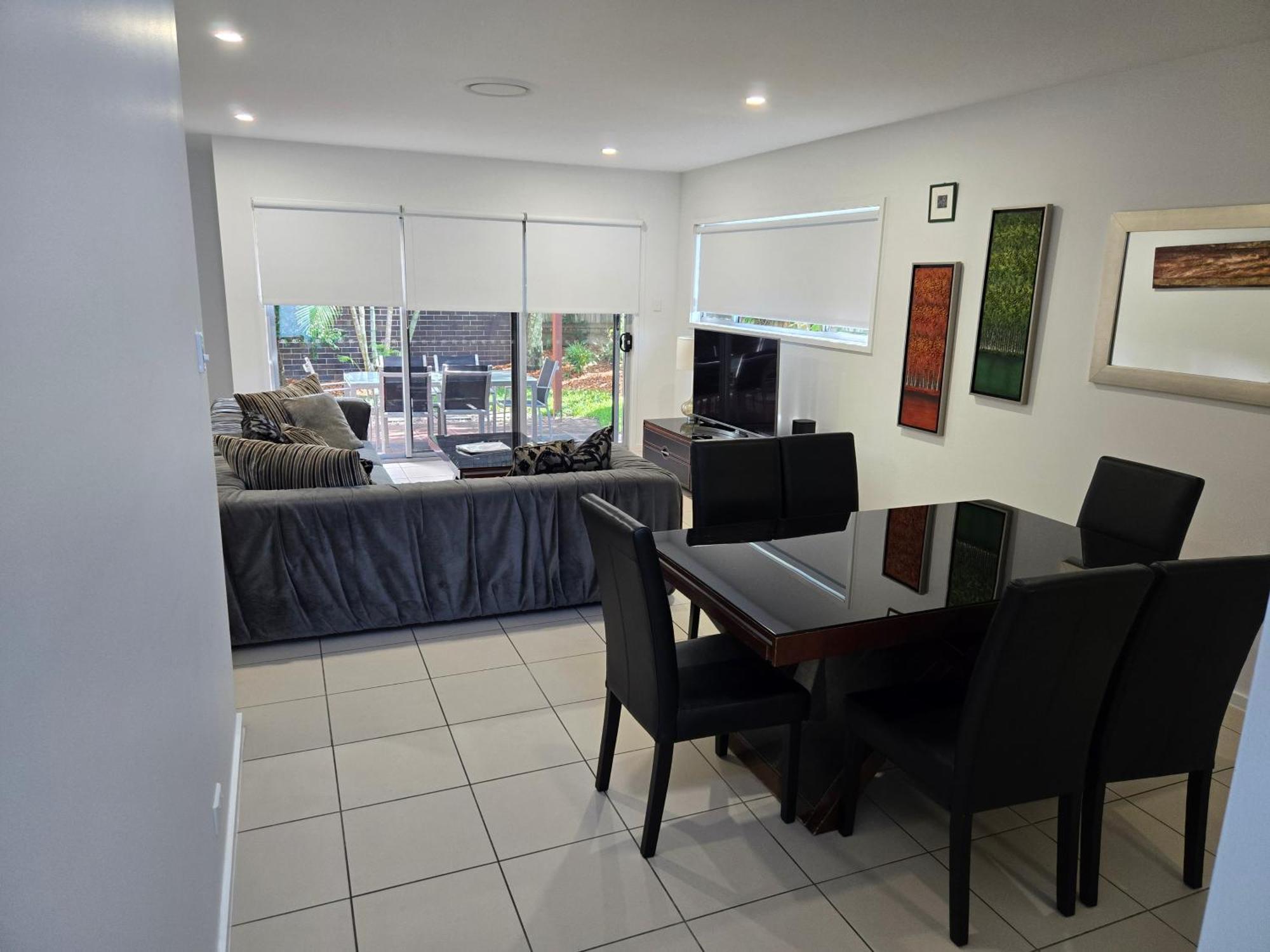 Villa Quarterdecks Retreat à Urangan Extérieur photo